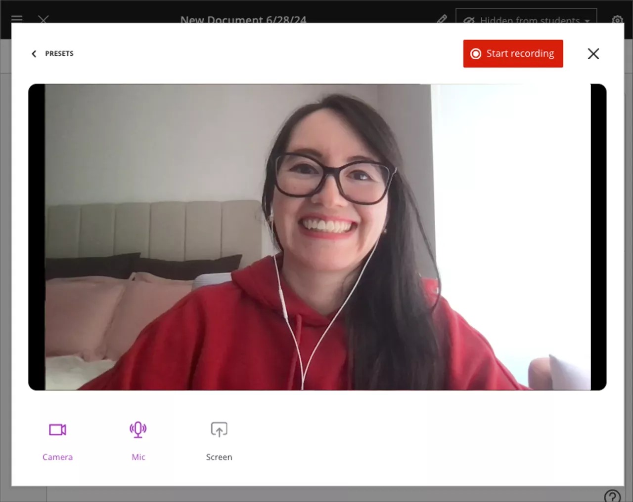 L'instructeur s'apprête à enregistrer une vidéo