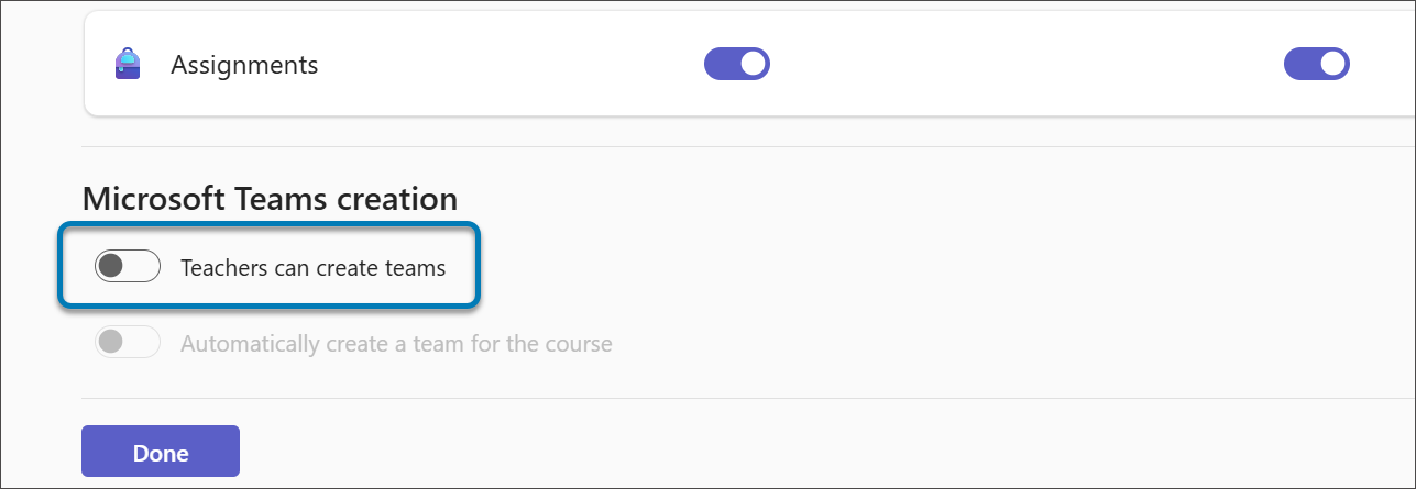 Página de Configurações de Administrador com a opção de menu Professores pode criar equipes destacada. Essa opção está desativada, que é a recomendação para o Blackboard LMS.