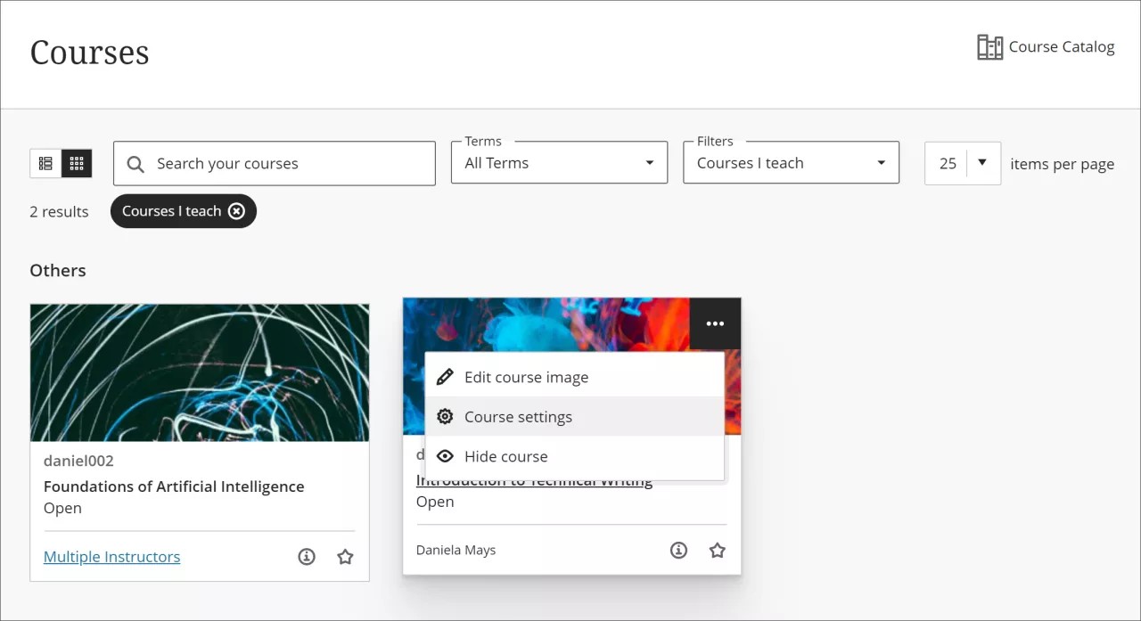 코스 페이지에서 코스 카드 위에 표시된 메뉴 옵션은 코스 설정으로 이동하는 옵션을 나타냅니다.