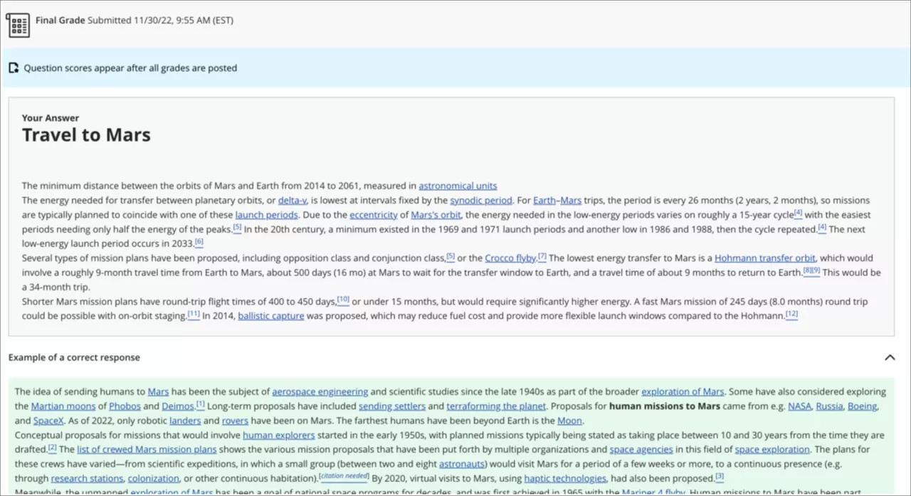 学生查看模型答案以及他们自己的回答